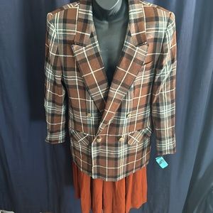 🤎COLLECTIBLE GOLD 80s wool vintage blazer 🤎 Large + Talbots skirt 🤎 2 pieces